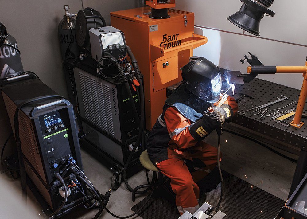 Оснащение колледжей и чемпионатов, комплексная поддержка